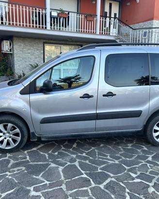 Peugeot Partner trasporto Disabili