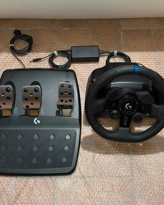 Volante g923 con pedaliera