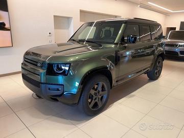 Land Rover Defender D200 AWD Auto 110 X-Dynam...