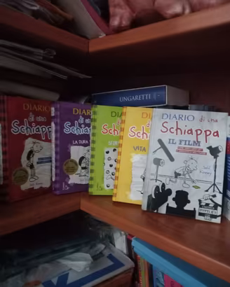 DIARIO DI UNA SCHIAPPA 8 libri per ragazzi