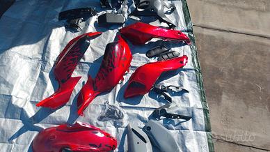 Vari pezzi carena yamaha MT 07 2016