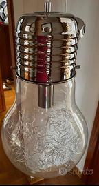 Lampadario a forma di lampadina