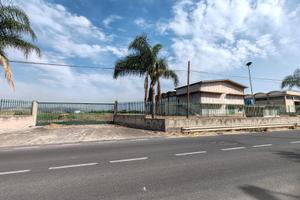 Capannone industriale a Paternò