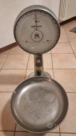 Bilancia  ad ago Italiana Macchi