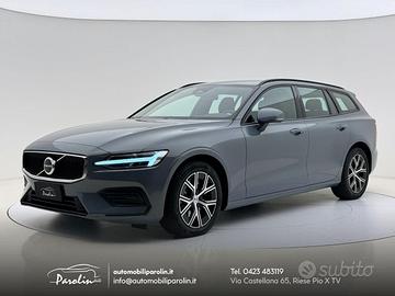 VOLVO V60 B4 (d) automatico Essential Thunder-pell