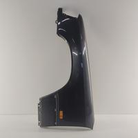 Parafango ant sx MERCEDES CLASSE E W124 '85