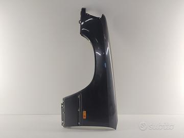 Parafango ant sx MERCEDES CLASSE E W124 '85