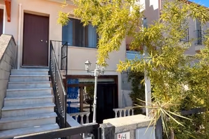 Casa indipendente con cortile - Dolianova