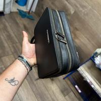 Pochette momo desing