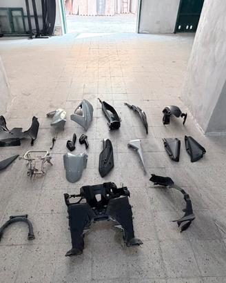 Pezzi originali Forza 350 deluxe 2024