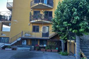 CASA SEMINDIPENDENTE A MENDICINO