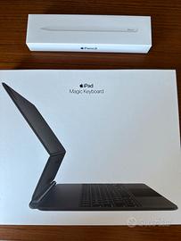 Apple magic keyboard + Pencil