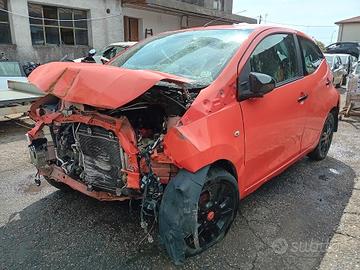 RICAMBI TOYOTA AYGO 1.0 B ANNO 2014