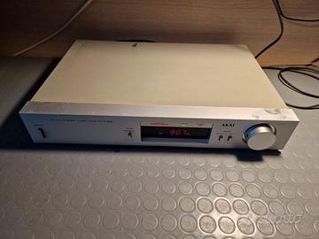 AKAI AT-K22L Sintonizzatore AM/LW/MW/FM vintage