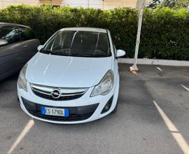 Opel Corsa 2013 1.200 Benzina