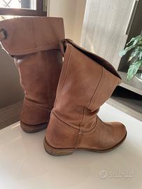 Stivali cuoio color cammello tg 39