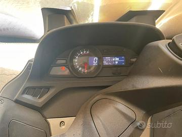 Kymco Xciting 400i - 2013