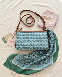 Pochette con foulard della Liujo