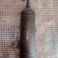 estintore vintage Pyrene per jeep willys