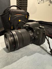 Canon EOS 760 con obiettivo 18/135 e borsa