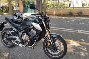 Honda CB650R Sports Cafè Neon 2022