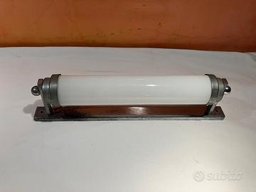 Lampada da parete Bauhaus