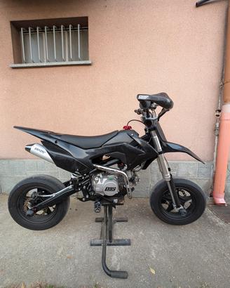 PBS YX 140 motard