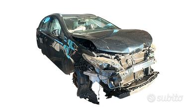 toyota AURIS 2ZRFXE 130.000KM 2013 RICAMBI