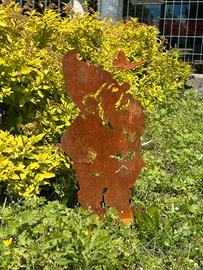 Gnomo con farfalla corten arredamento giardino