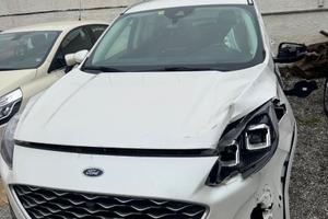 Ford kuga vignale Pev