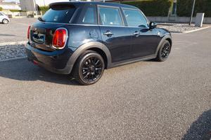 MINI ONE 1.5 BENZINA AUT 102 CV