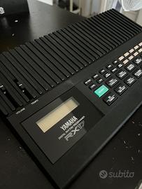 Yamaha RX17 drum machine