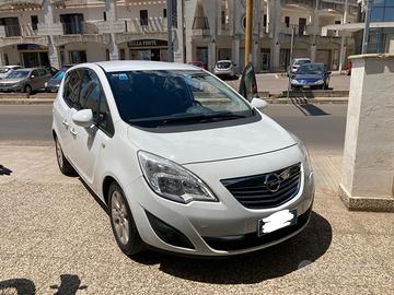 Opel Meriva Cosmo - 2011