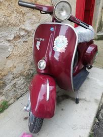 Vespa r