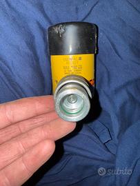 Martinetto Enerpac Rc101