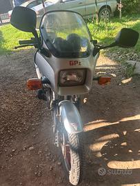 Moto Kawasaki Zx550 A