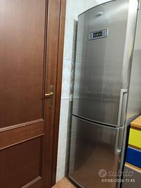 Frigorifero Whirlpool  6° Senso NoFrost