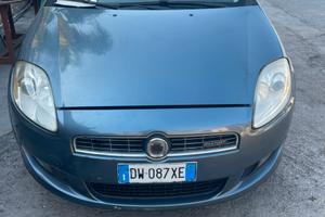 Fiat.  Bravo