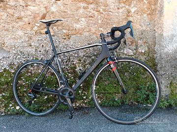Bicicletta corsa Cube Litening cambio elettronico