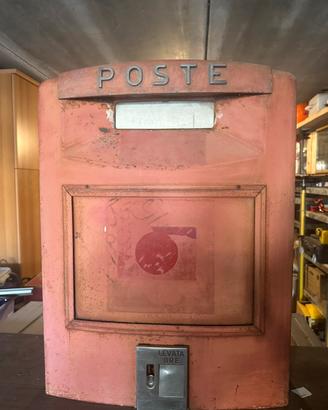 Cassetta postale