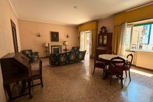 Appartamento 5 locali + doppi accessori
