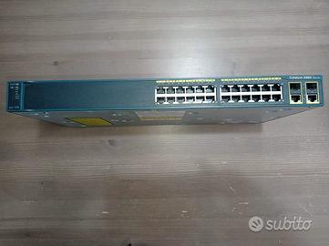 Switch Cisco WS-C2960-24TC-L V02