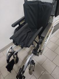 sedia a rotelle
