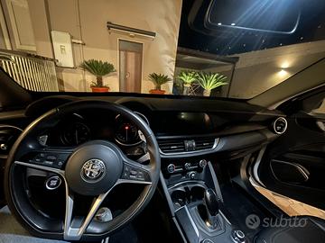 Alfa Romeo Stelvio 2018