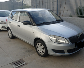 Skoda fabia 1.2cc