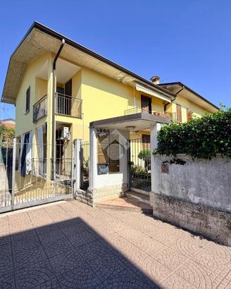 3 LOCALI A BRESCIA