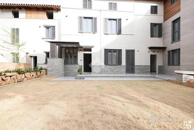 CASA SEMINDIPENDENTE A SEZZADIO