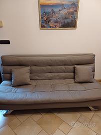 Divano letto grigio in stoffa