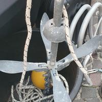 ancòra e scaletta 1 posto per barca