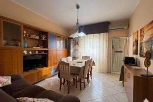 4 LOCALI A PALERMO